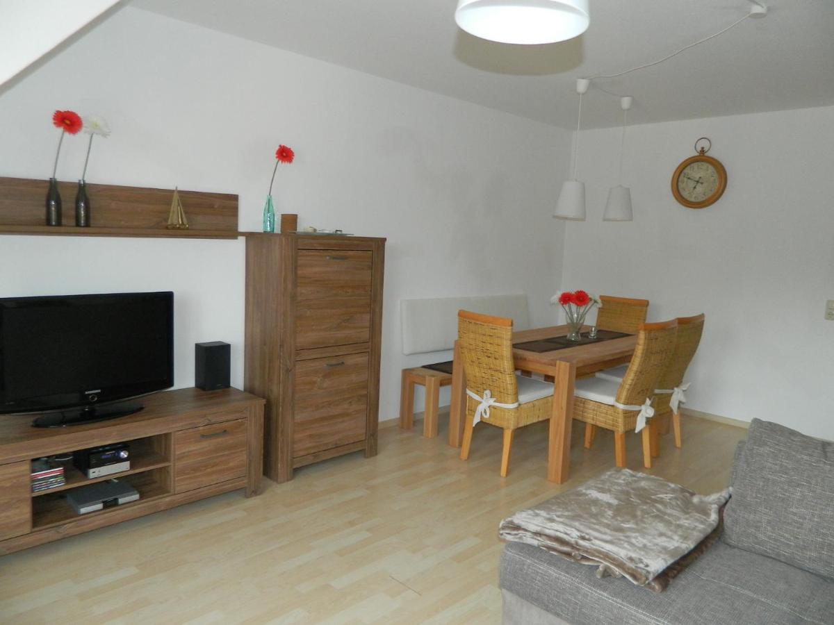Ferienwohnung Fraenkisches Seenland - Fewo Antje Mitteleschenbach Bagian luar foto