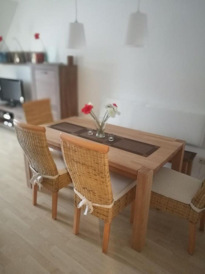 Ferienwohnung Fraenkisches Seenland - Fewo Antje Mitteleschenbach Bagian luar foto
